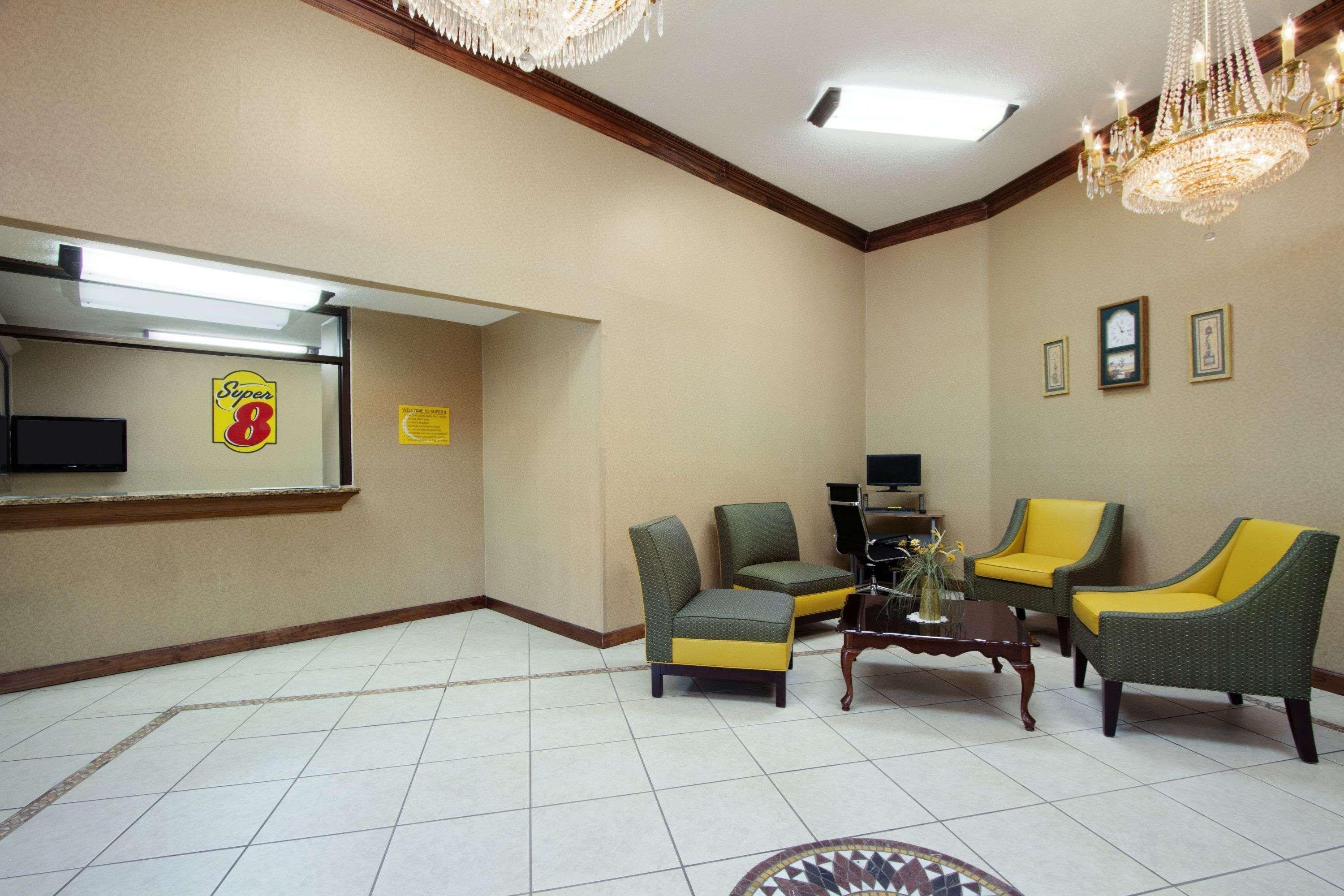 Super 8 By Wyndham Homewood Birmingham Area Экстерьер фото