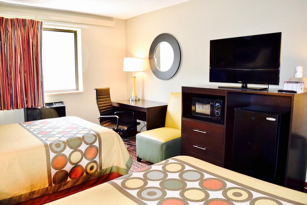 Super 8 By Wyndham Homewood Birmingham Area Экстерьер фото